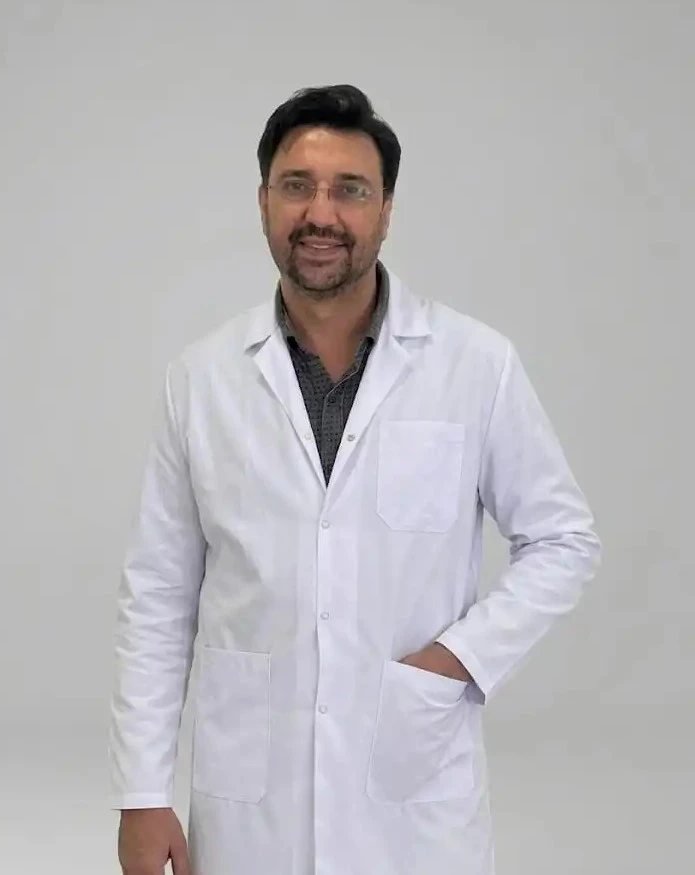 Sadi Avşar - Avşar Sanat Resim Kursu eğitmeni